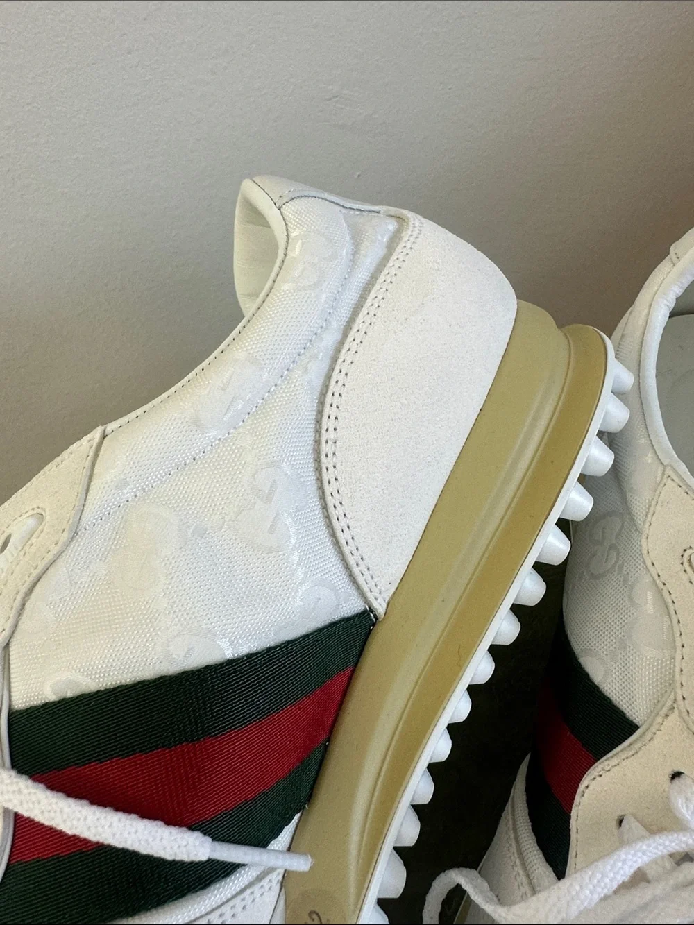 White Gucci Sneakers with Green & Red Stripe